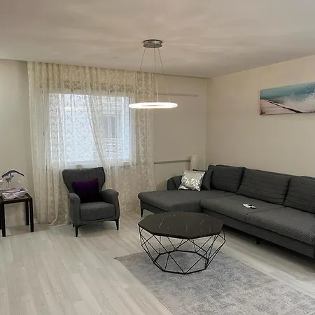 For Rent Close To Sea In Konyaalti Appartement